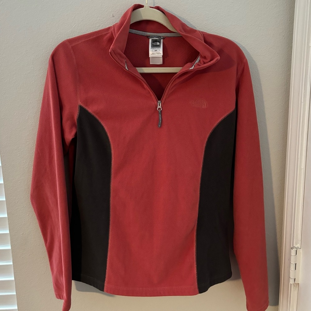 North face 1/4 zip
